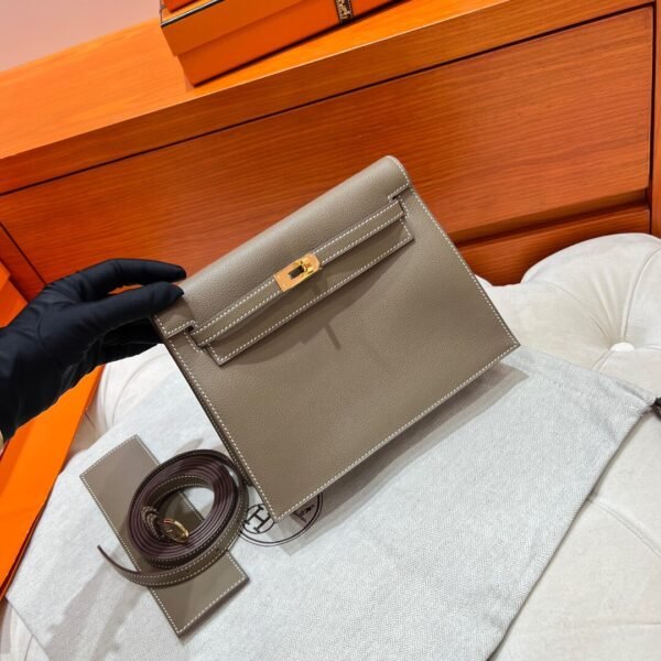 CK18 Etoupe Kelly Danse 22CM Evercolor Leather GHW Hardware