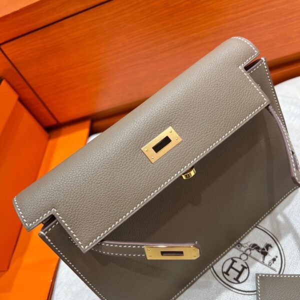 CK18 Etoupe Kelly Danse 22CM Evercolor Leather GHW Hardware