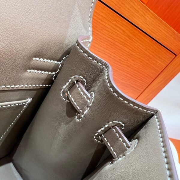 CK18 Etoupe Kelly Danse 22CM Swift Leather GHW Hardware Dubai UAE