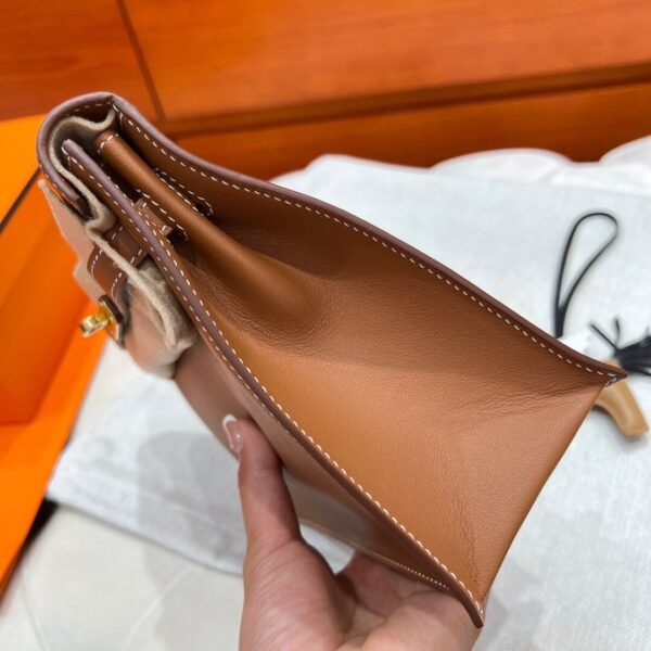 CK37 Gold Kelly Danse 22CM Swift Leather GHW Hardware Dubai UAE