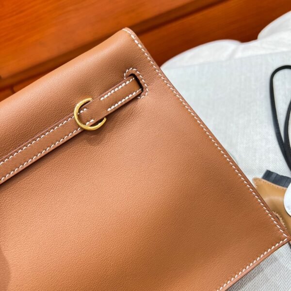 CK37 Gold Kelly Danse 22CM Swift Leather GHW Hardware Dubai UAE