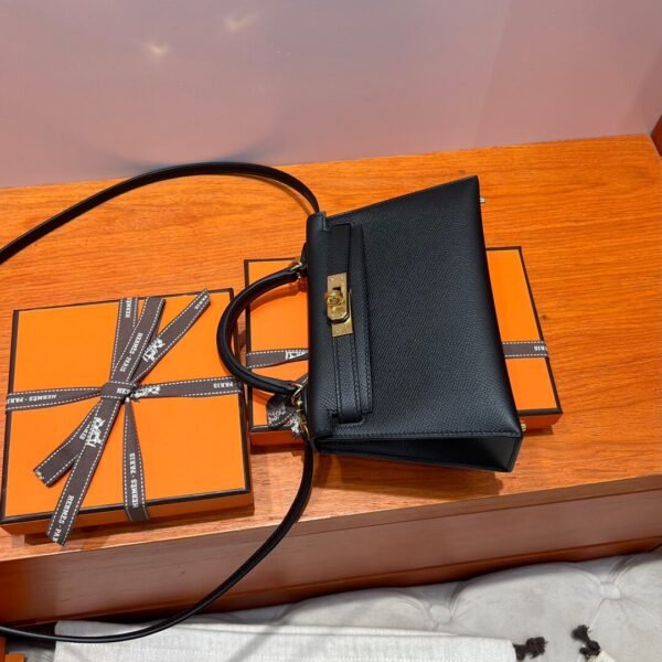 CK89 Black Mini Kelly 19CM Bag Epsom Leather Gold Hardware Dubai UAE