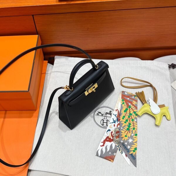 CK89 Black Mini Kelly 19CM Bag Epsom Leather Gold Hardware Dubai UAE