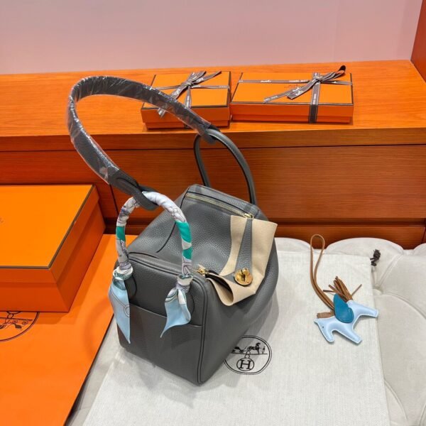 0L Gris Meyer Hermes Lindy 26CM Clememce Leather Gold Hardware Full Handmade