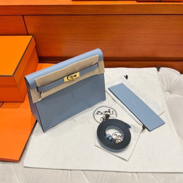 T0 Blue Brume Hermes Kelly Danse Bag Evercolor Leather All Handmade Gold Hardware