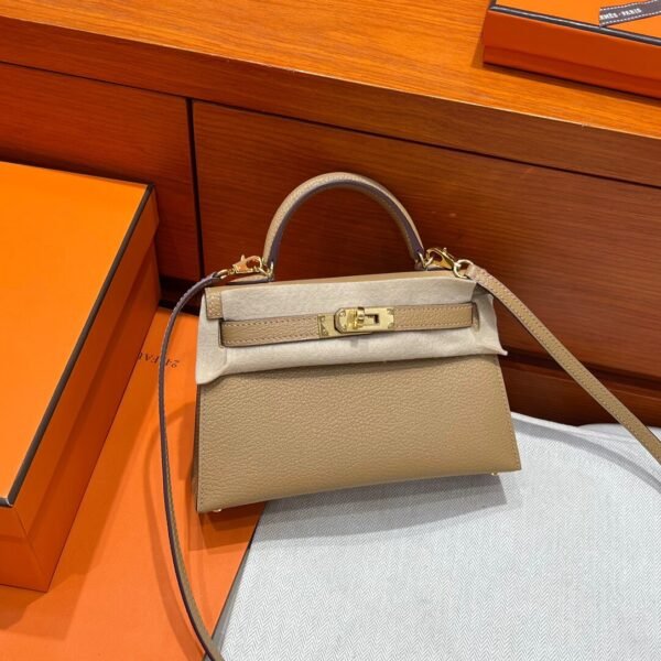 4B Biscuit Hermes Mini Kelly 19CM Chever Leather Gold Hardware All Handmade