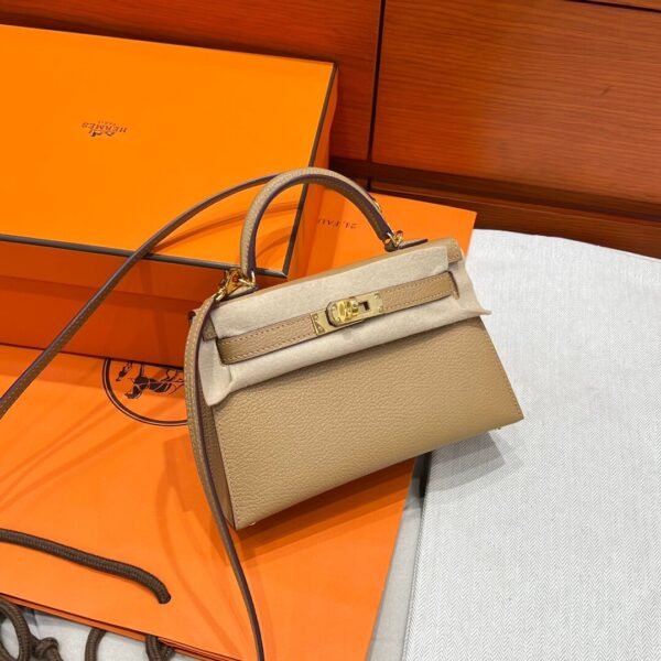 4B Biscuit Hermes Mini Kelly 19CM Chever Leather Gold Hardware All Handmade