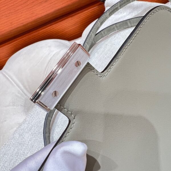 81 Gris Touretelle Constance 19CM Alligator Leather Silver Hardware Full Handmade