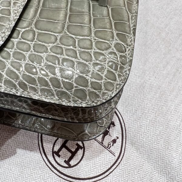 81 Gris Touretelle Constance 19CM Alligator Leather Silver Hardware Full Handmade