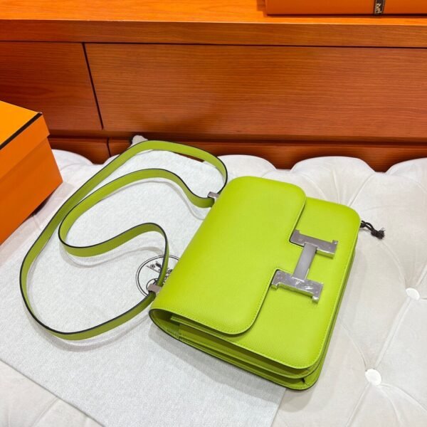 6R Kiwi Constance 24CM Epsom Leather Silver Hardware Full Handmade
