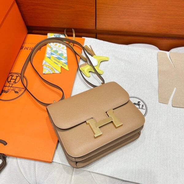 OM Chai Constance 19CM Epsom Leather Gold Hardware Full Handmade