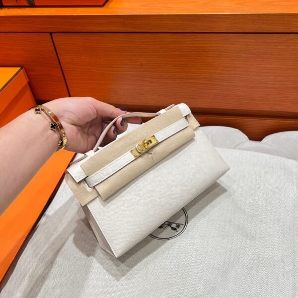 10 Craie Kelly Pochette Epsom Leather Gold Hardware Full Handmade