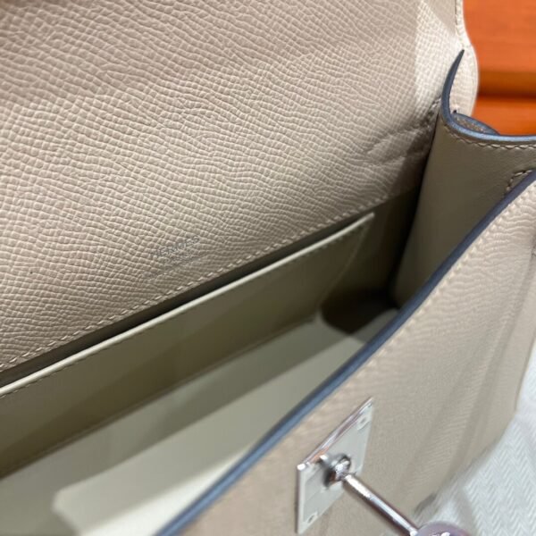 81 Gris Tourterelle Kelly Pochette Epsom Leather Silver Hardware Full Handmade
