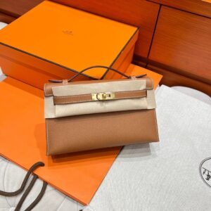 37 Gold Kelly Pochette Epsom Leather Gold Hardware Full Handmade
