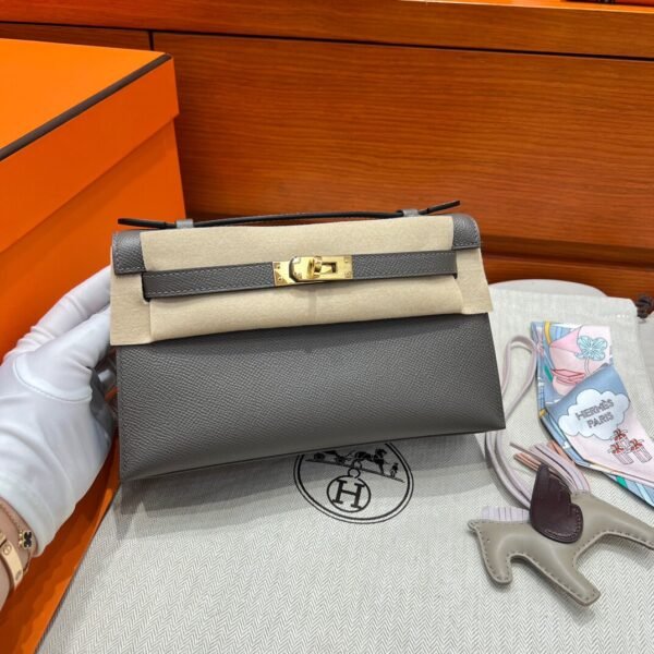 8F Etain Kelly Pochette Epsom Leathers Gold Hardware Full Handmade