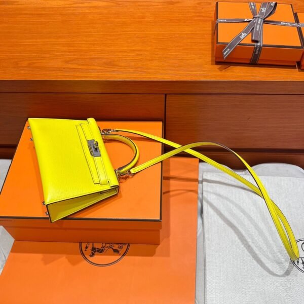 9N Cady Yellow Mini Kelly 19CM Chever Leather Silver Hardware Full Handmade
