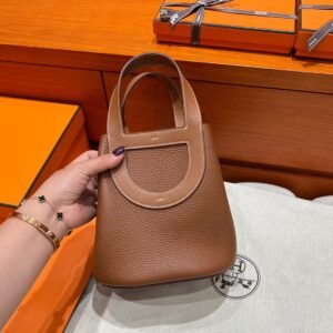 37 Gold Ln The Loop 18CM Clemence Leather Gold Hardware Full Handmade