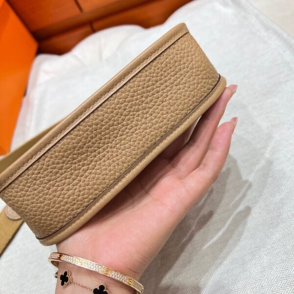 OM Chai Mini Evelyne 17CM Tc Leather Gold Hardware Full Handmade