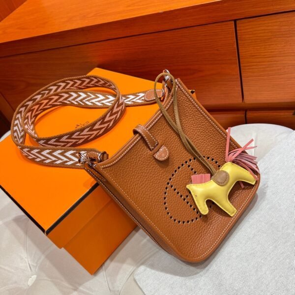 CK37 Gold Mini Evelyne 17CM Tc Leather Silver Hardware Full Handmade