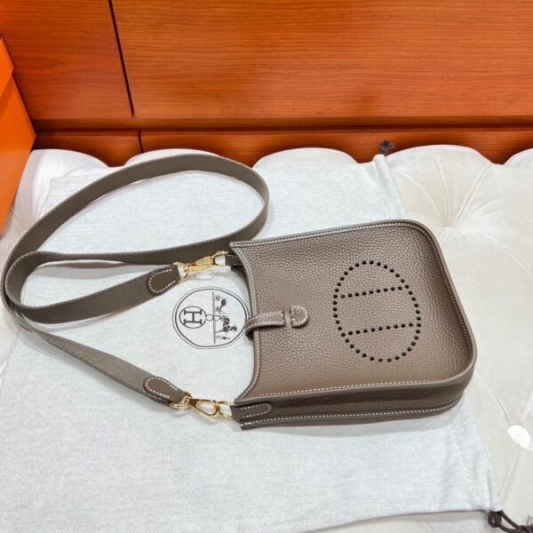 CK18 Etoupe Mini Evelyne 17CM Tc Leather Silver Hardware Full Handmade