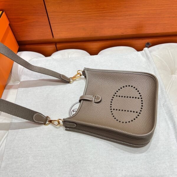 CK18 Etoupe Mini Evelyne 17CM Tc Leather Silver Hardware Full Handmade